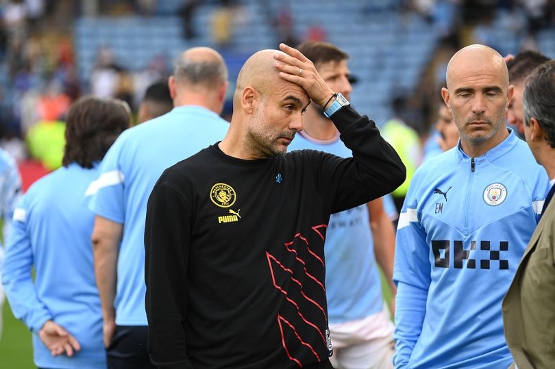 Phản ứng của Pep với phòng thay đồ sau trận thua Liverpool - Bóng Đá