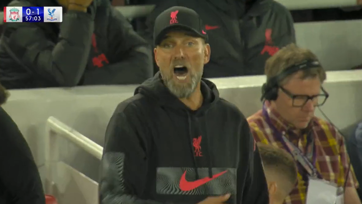 Phản ứng kinh hoàng của Klopp khi Nunez nhận thẻ đỏ - Bóng Đá