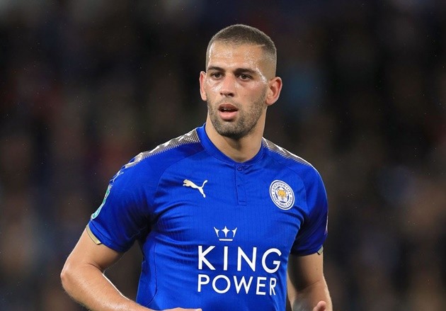 Experienced striker admits Mourinho phoned him over potential Spurs move - Slimani - Bóng Đá