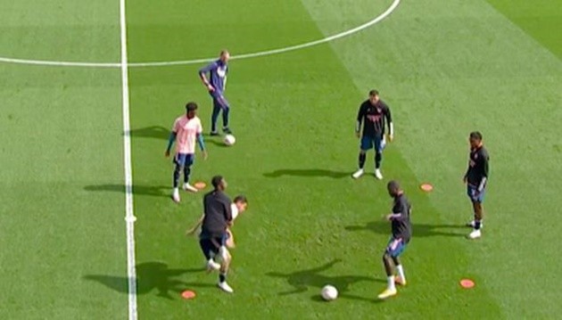 Dani Ceballos and Eddie Nketiah involved in pre-match bust up before Fulham fixture - Bóng Đá