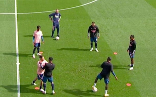 Dani Ceballos and Eddie Nketiah involved in pre-match bust up before Fulham fixture - Bóng Đá