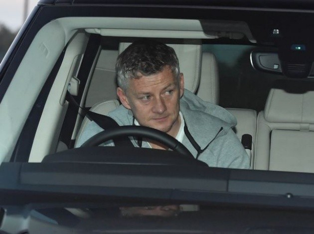 Sir Alex appears at Man Unnited's training ground - Bóng Đá
