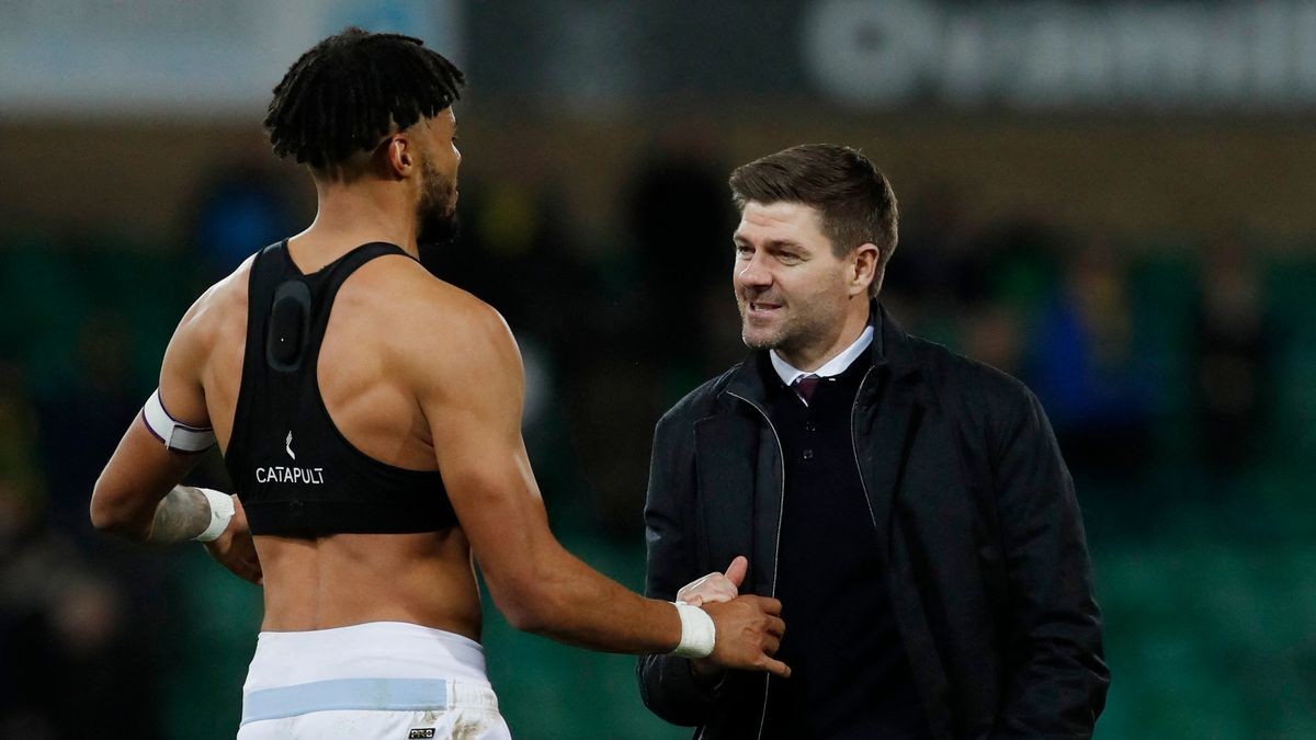 CHÍNH THỨC: Gerrard tước băng đội trưởng Aston Villa - Bóng Đá