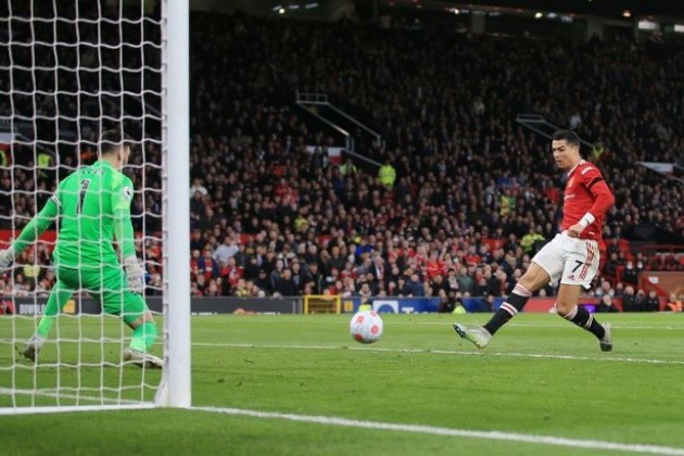 Lloris said: “We know at this level it’s all about details. Ronaldo also helped a lot to get United the result