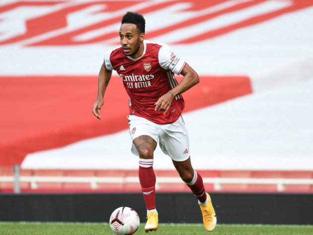 Aubameyang scores twice & Ozil features as Arsenal suffer friendly defeat to Aston Villa - Bóng Đá