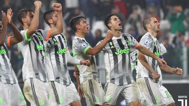 Dàn sao Juventus ăn mừng chiến thắng trên mạng xã hội - Bóng Đá