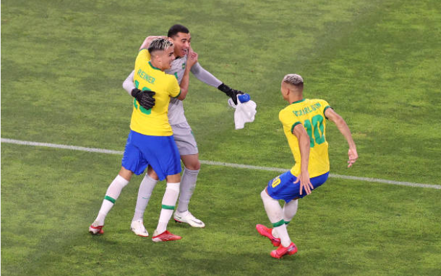 Sau trận Brazil vs Mexico - Bóng Đá