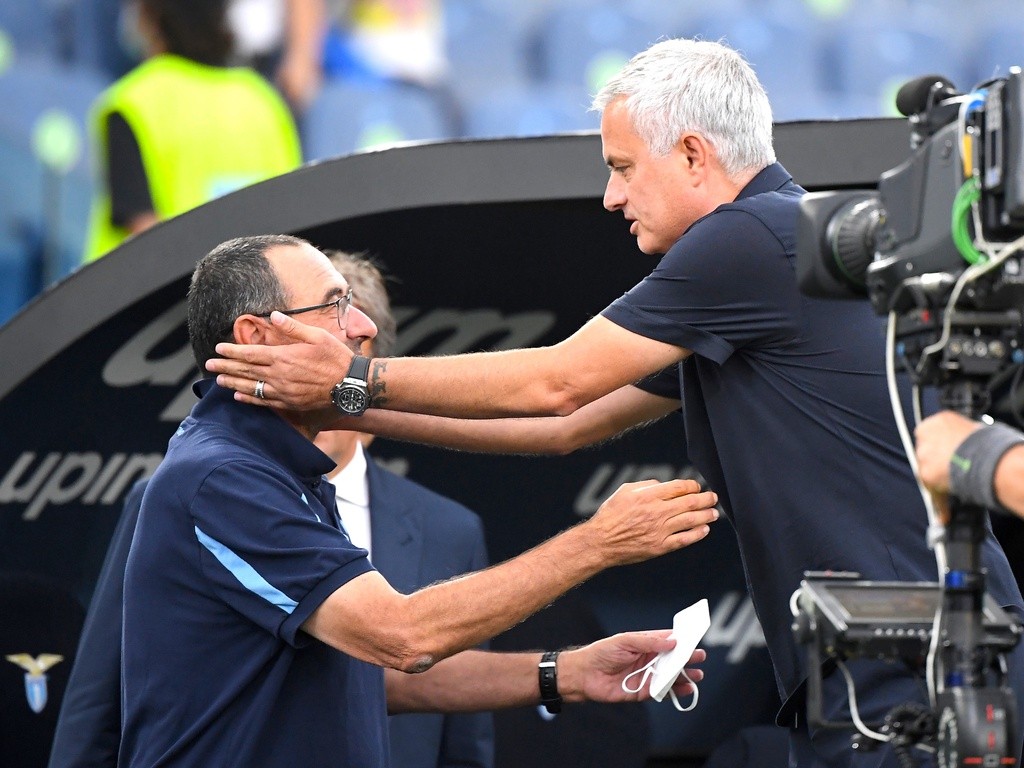 Người cũ ghi bàn, Roma của Mourinho lại thua trận - Bóng Đá