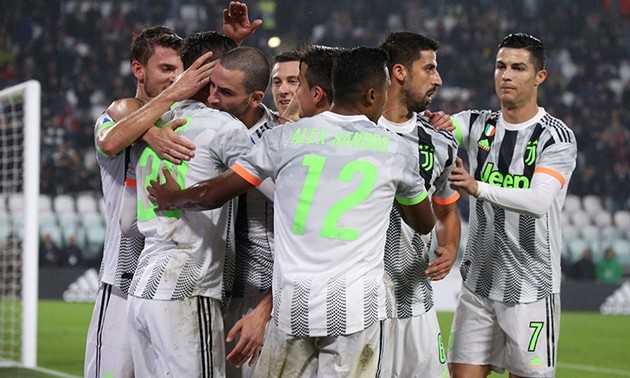 Dàn sao Juventus ăn mừng chiến thắng trên mạng xã hội - Bóng Đá