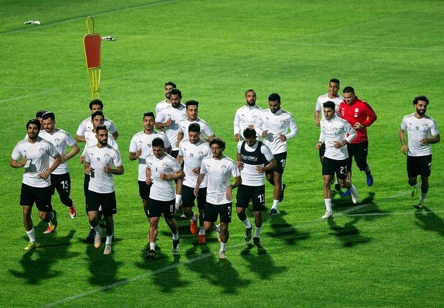 Mohamed Salah takes part in Egypt training ahead of Afcon qualifiers and insists 'tough' Liverpool season will get better - in pictures - Bóng Đá