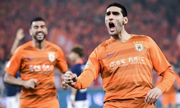 Kabak signs for Norwich - Bóng Đá