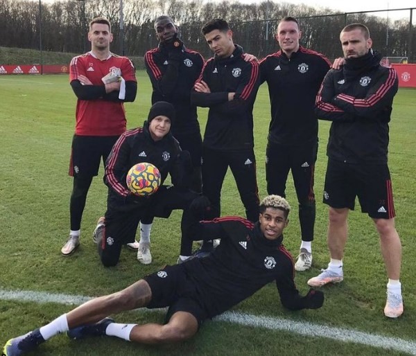 Andrew Robertson ca ngợi 2 cái tên của Arsenal  - Bóng Đá