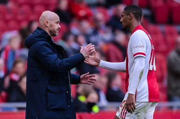 Barcelona president Joan Laporta claims Chelsea will sign Jules Kounde - Bóng Đá