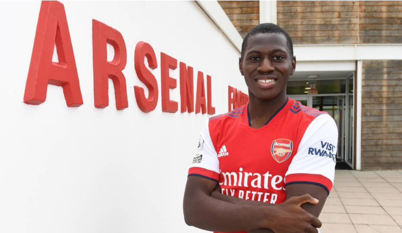 Arsenal ký hợp đồng với cầu thủ đa năng 18 tuổi - Bóng Đá