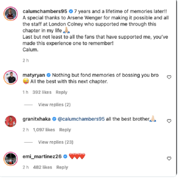 Chambers chia tay Pháo thủ, hai đồng đội cũ bất ngờ bay vào chúc mừng - Bóng Đá