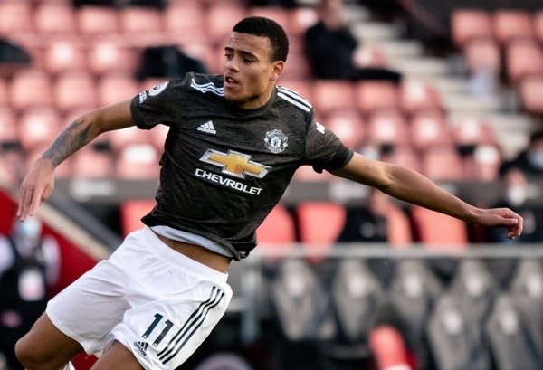 Neville and Evra on Greenwood  - Bóng Đá