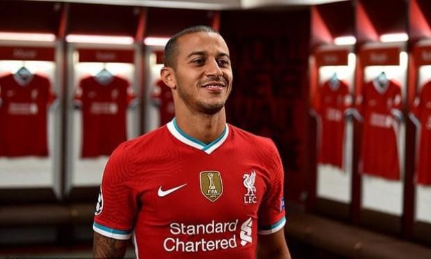 Alex Telles, tân binh của M.U là ai mà khiến Luke Shaw phải lo lắng? - Bóng Đá