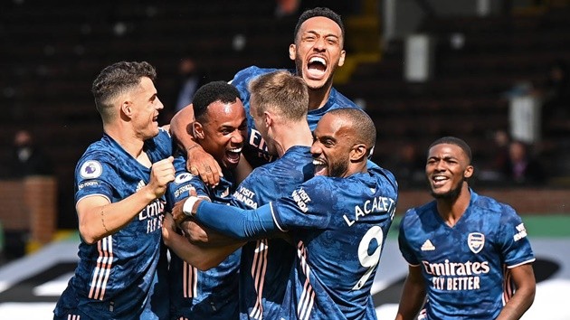 Aubameyang cứa lòng - Bóng Đá