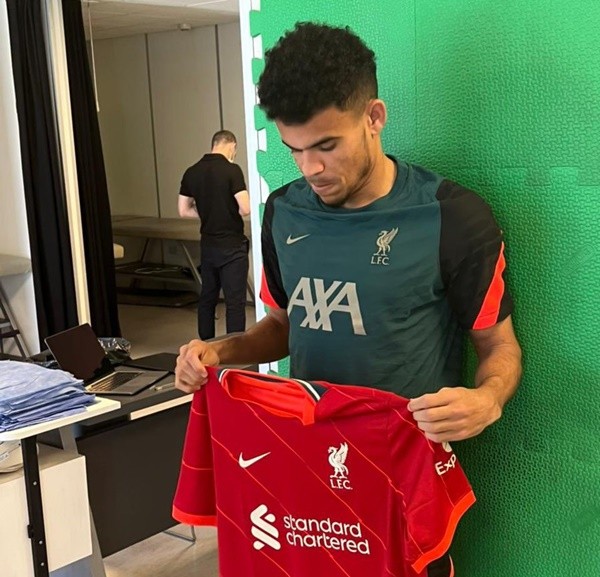 2 cầu thủ Solskjaer phải loại trong lần đụng độ Istanbul Basaksehir - Bóng Đá