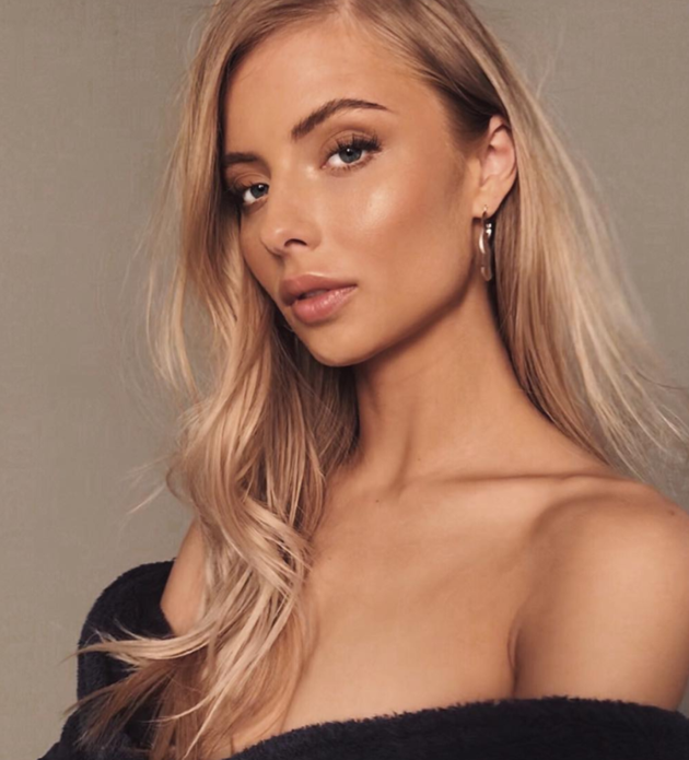 Man United vs West Brom: Harry Maguire floored Kyle Bartley with volley straight in the face - Bóng Đá