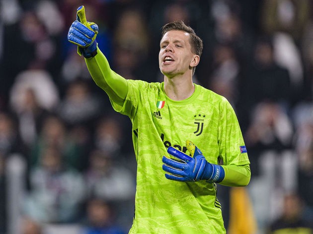 Tuanzebe has 'no future' at Man United after latest development - pundit - Bóng Đá