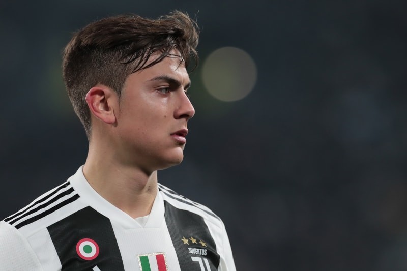 Juventus worried Dybala will aim to join Man Utd on a free - Bóng Đá