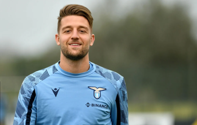 Preston 1-0 Sheffield Wednesday: Darnell Fisher grabs Callum Paterson's private parts during game - Bóng Đá