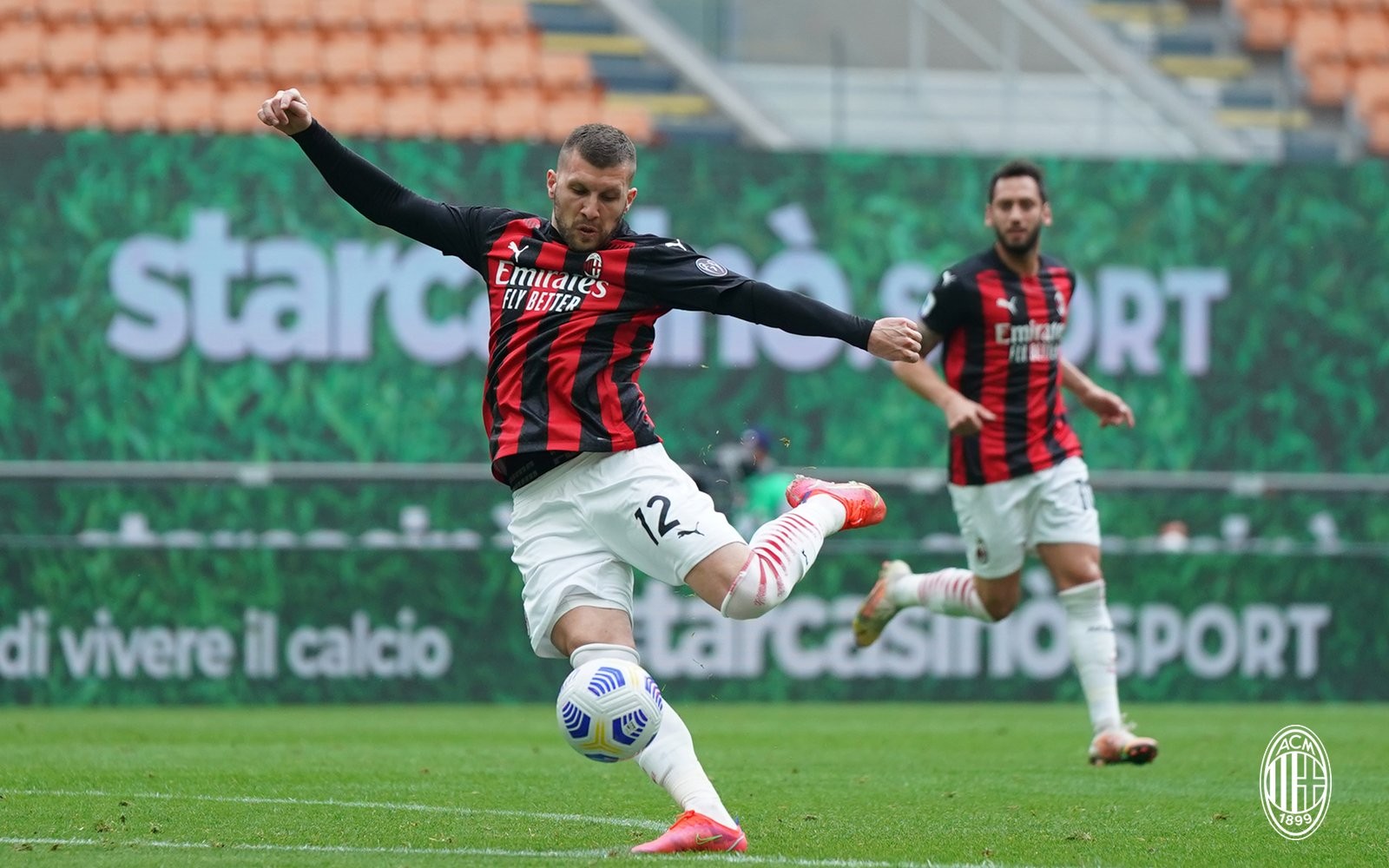 Todd Boehly đang giúp Chelsea đi 'tàu tốc hành' ở TTCN  - Bóng Đá