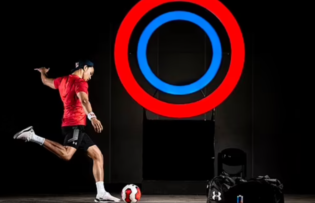 the Liverpool ace is the star of a new Red Bull documentary that captures him on a pioneering vision training regime - Bóng Đá