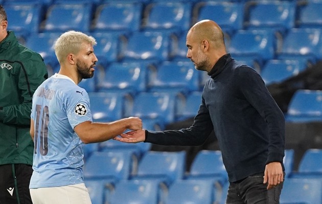 Patrik Schick lập siêu phẩm, đi vào lịch sử EURO - Bóng Đá