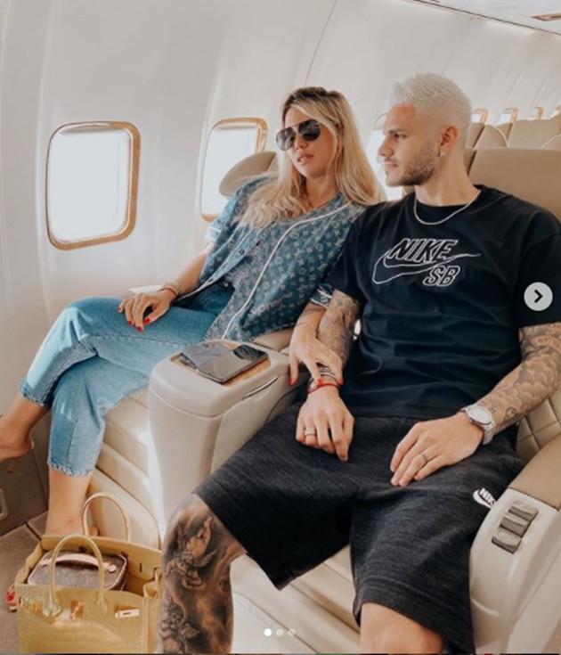 Carlos Tevez names seven Manchester United players in ultimate dream XI - Bóng Đá