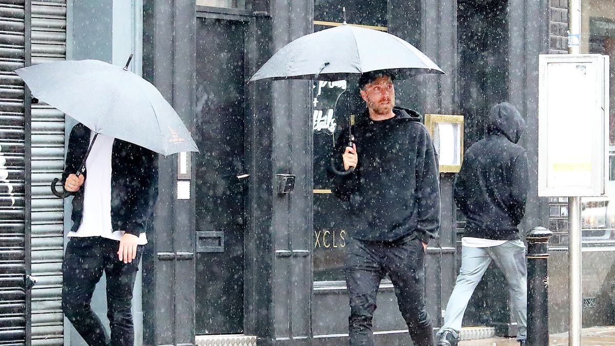 Chelsea tiến gần Sterling, chờ chốt phí chuyển nhượng - Bóng Đá