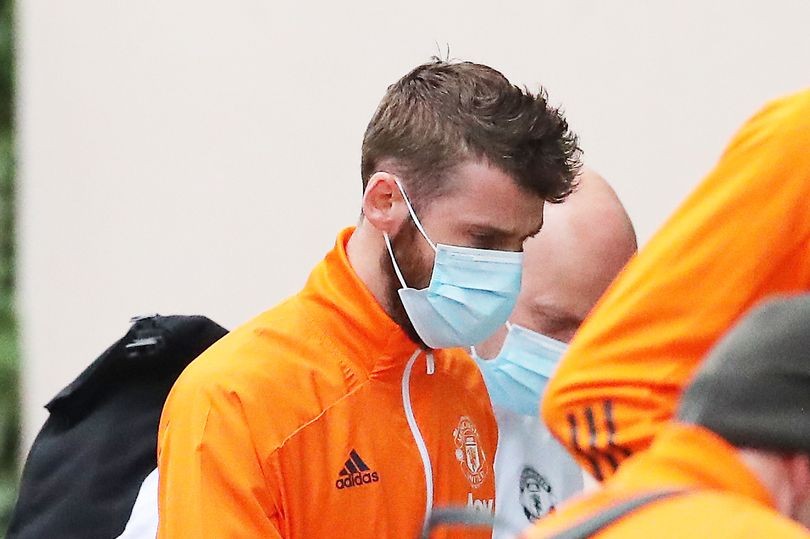 Manchester United squad vs Brighton revealed as decision made between David de Gea and Dean Henderson - Bóng Đá