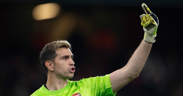 Emiliano Martinez will leave for 20m - Bóng Đá