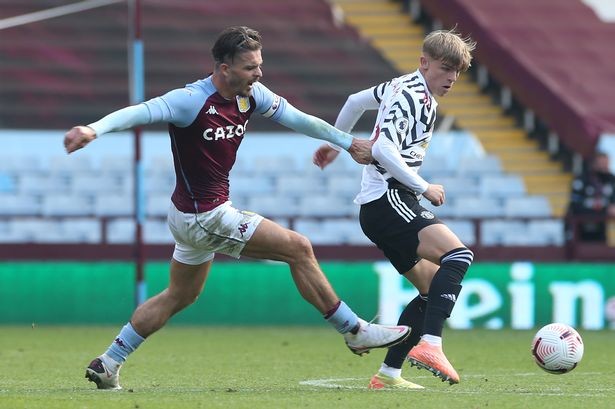 Manchester United fans make the same point after Jack Grealish signs new contract - Bóng Đá