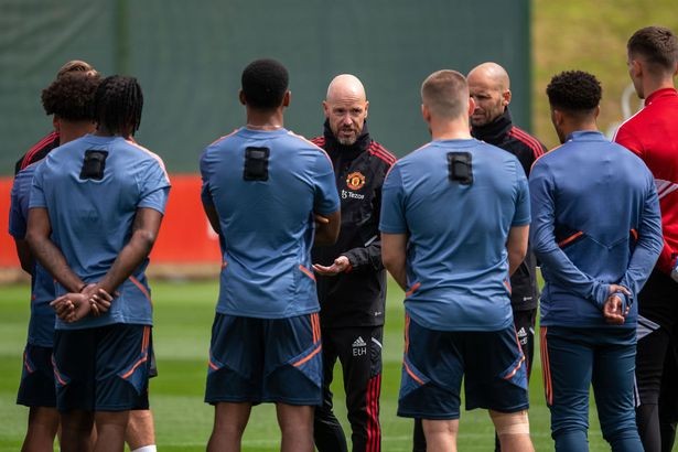 Ten Hag tiếp tục thanh trừng phòng thay đồ Man Utd - Bóng Đá