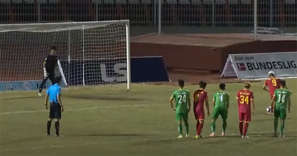 Harry Kane steps up return to Tottenham - Bóng Đá