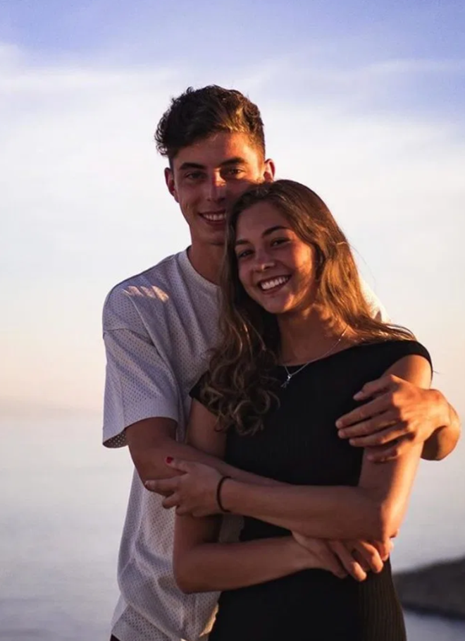 Man Utd target Kai Havertz has been compared to Mesut Ozil, broke a German goalscoring record and has a policeman dad - Bóng Đá
