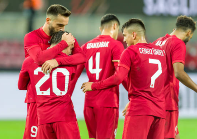 Ảnh trận Đức vs Thổ Nhĩ Kỳ - Bóng Đá