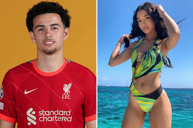 Dàn mỹ nữ hùng hậu của Liverpool và Real trước trận Chung kết Champions League - Bóng Đá