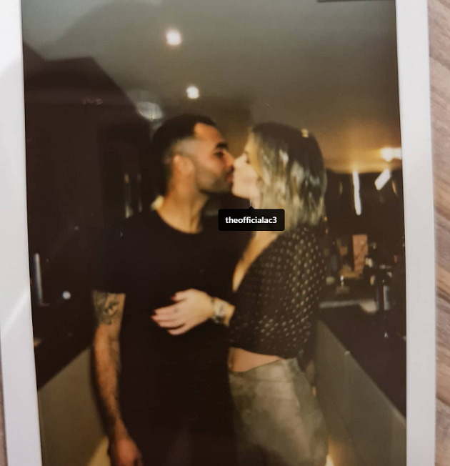 Sharon Canu, bóng hồng ngọt ngào giỏi trói chân Ashley Cole - Bóng Đá