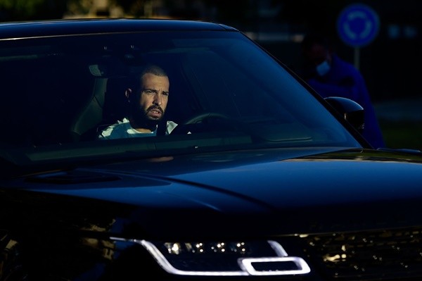 Vắng Messi, Barca ra sân tại Champions League với đội hình nào? - Bóng Đá