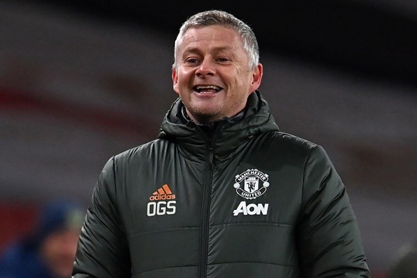 10 cầu thủ tự do đáng chú ý nhất: 2 cựu sao Man Utd xuất hiện - Bóng Đá