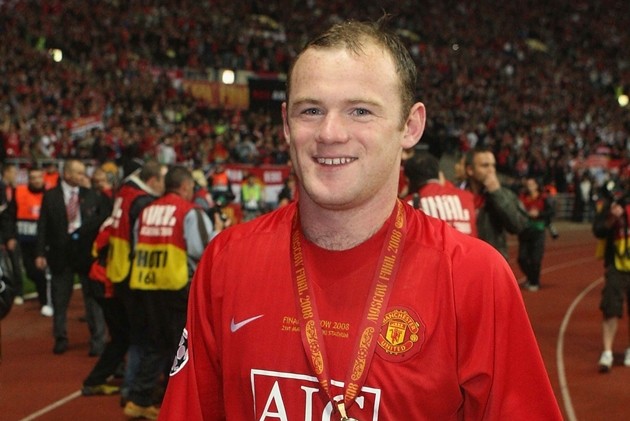 Carlos Tevez names seven Manchester United players in ultimate dream XI - Bóng Đá