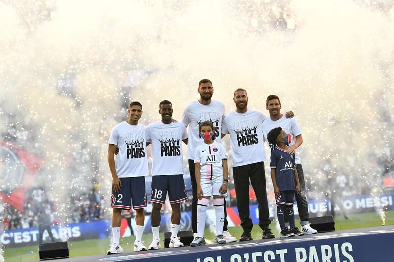 PSG gây choáng ngợp với màn ra mắt 5 tân binh - Bóng Đá