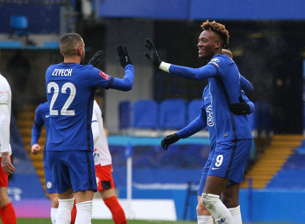 Chelsea ready to sell Hakim Ziyech, Tammy Abraham and Callum Hudson-Odoi - Bóng Đá