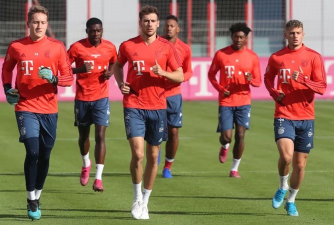 Goreztka and Alaba among the returning players for Bayern Munich training - Bóng Đá