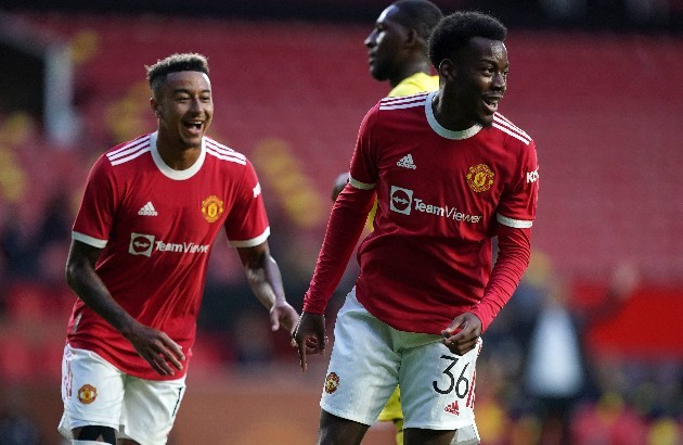 Ben Thornley đã sai, ngôi sao thế hệ mới cần phải rời Man Utd - Bóng Đá