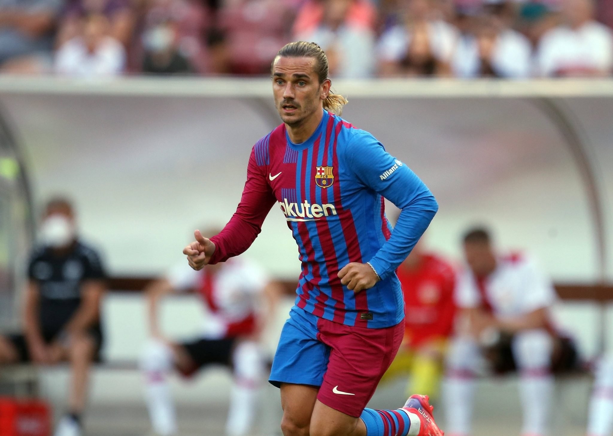 Hé lộ động thái của Griezmann về tương lai tại Barca  - Bóng Đá