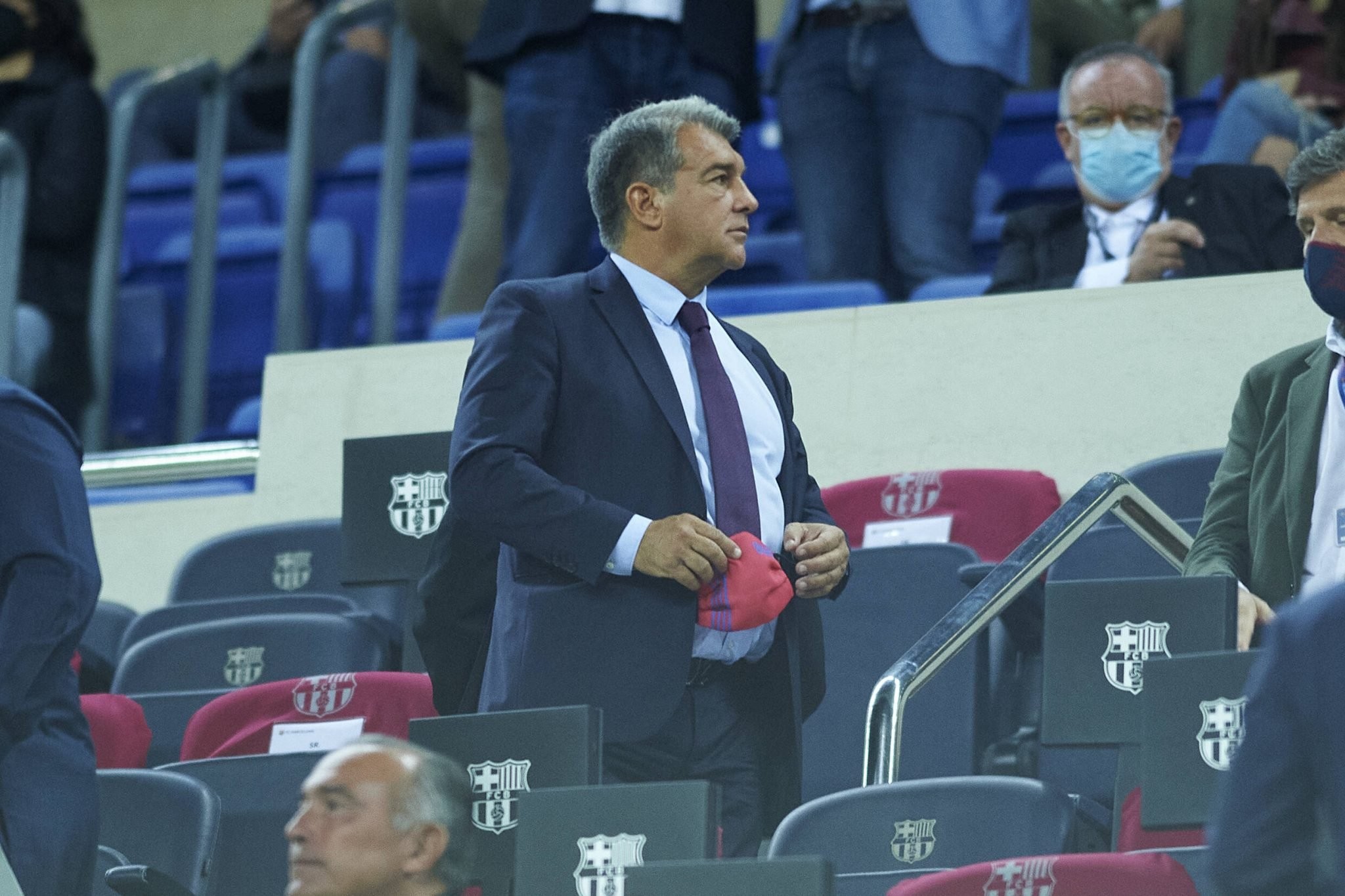 Barca tái thiết, Eto'o nói 1 lời về Laporta - Bóng Đá